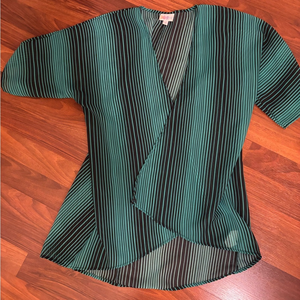 LuLaRoe Lindsay Kimono Size 3